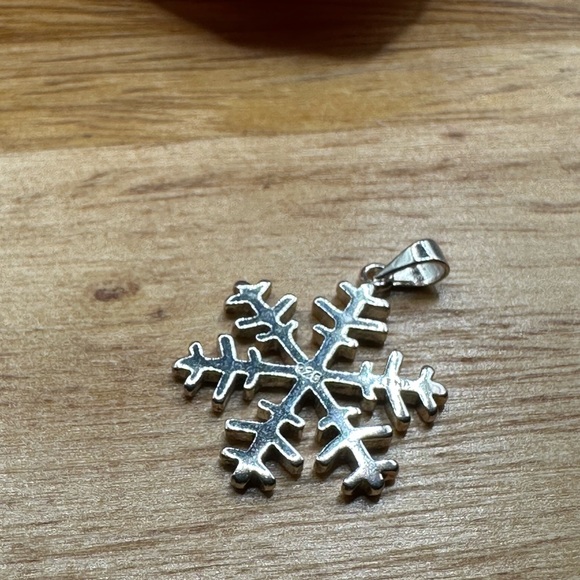 Snow flake (sterling silver) - Picture 6 of 6